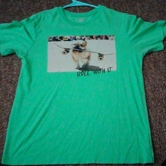 Kids  Shirt Size (18) - Picture 1 of 2